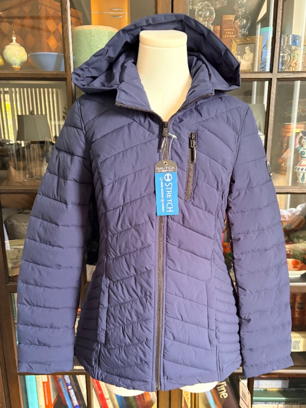 Nautica NWT Packable stretch nylon coat size small
